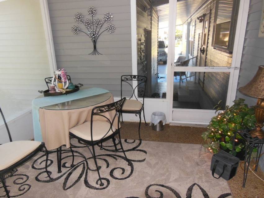 Mobile Home Deck and Patio Decorating Ideas